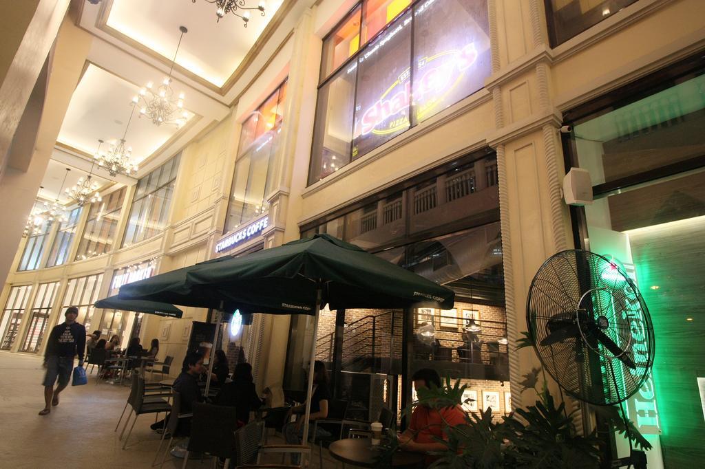 Maxstays - Max Style @ The Venice Residences Taguig Exterior foto